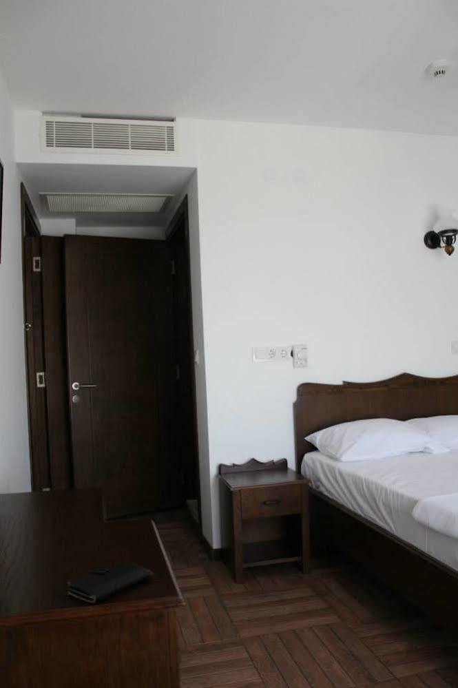 Kaptan Motel Siğacık Exteriér fotografie