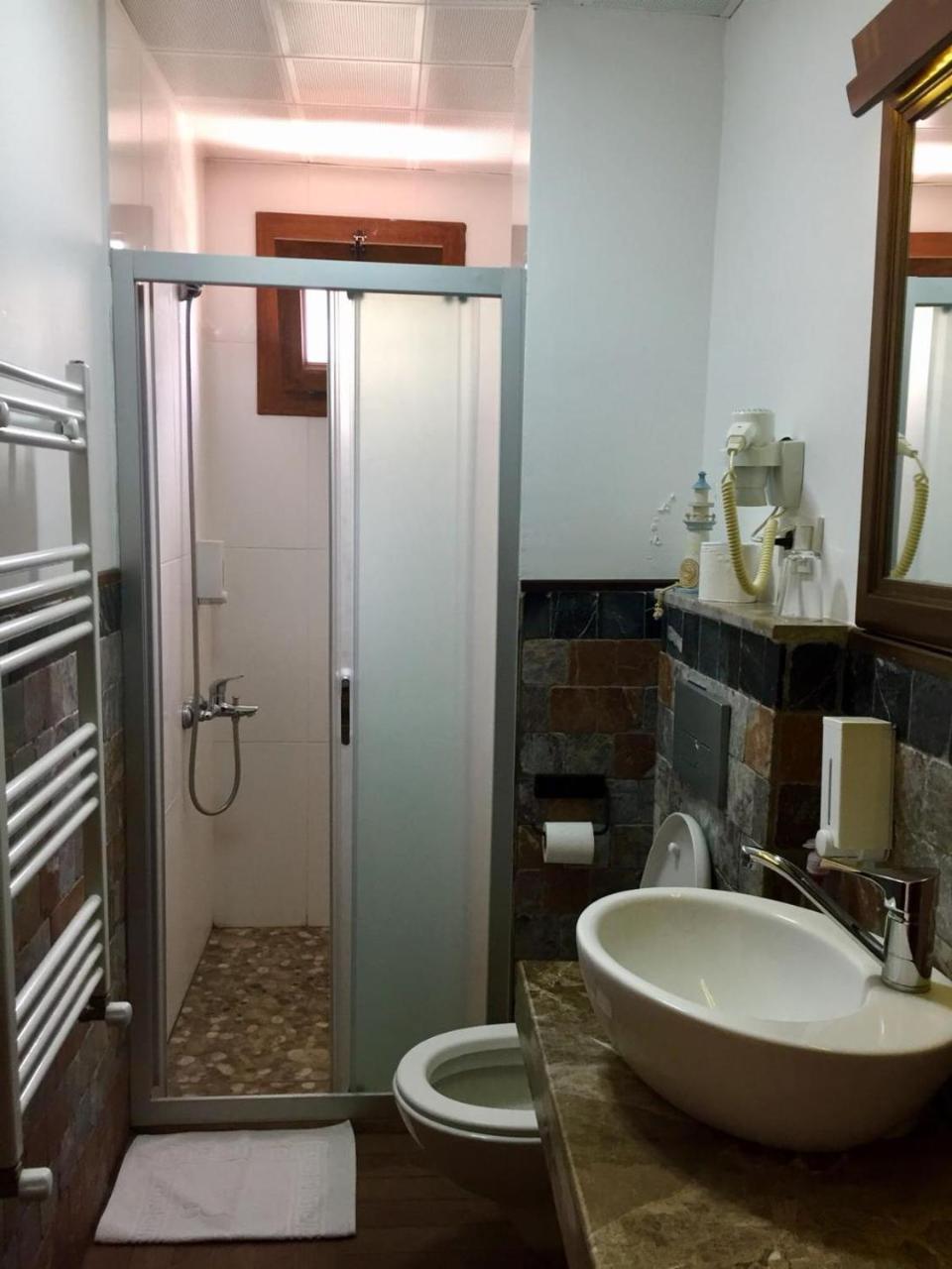 Kaptan Motel Siğacık Exteriér fotografie